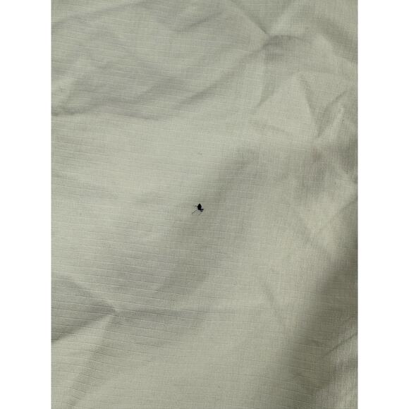 Wrangler ATG Peak Light Gray Nylon Shorts - Size 38 - Picture 2 of 9